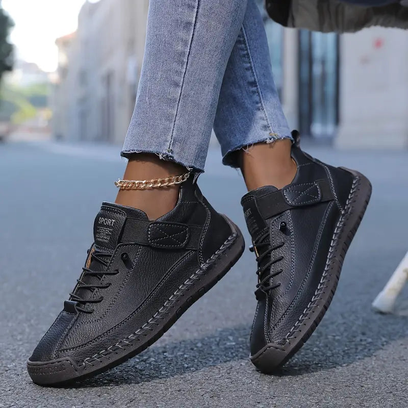 Victoria | Comfortable, Supportive Sneakers