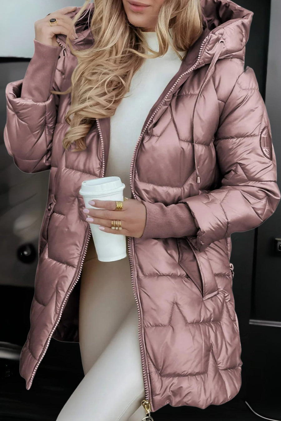 Elegant Winter Coat With Hood And Padding