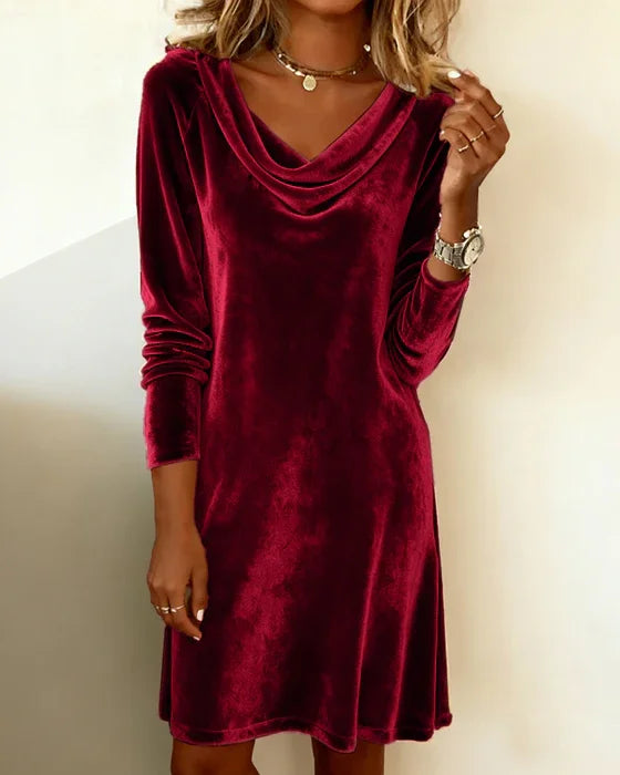 Melanie - Loose Fitting Velvet Dress